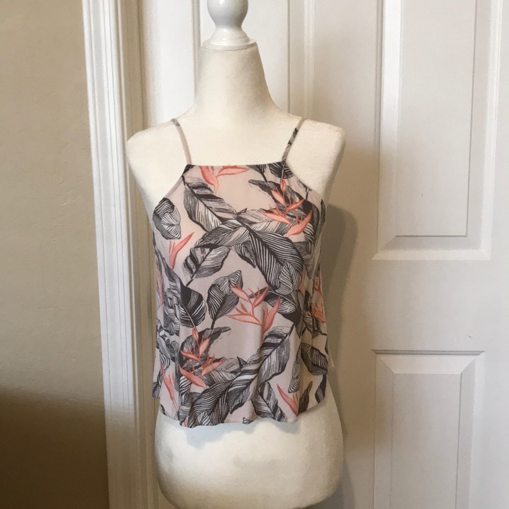 Adorable Kendall & Kylie Crop Top